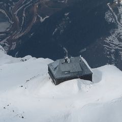 Flugwegposition um 12:31:17: Aufgenommen in der Nähe von Hafning bei Trofaiach, Österreich in 2243 Meter